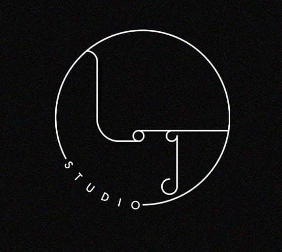 Log studios